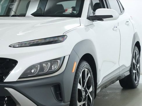 Used 2022 Hyundai Kona Limited w/ Cargo Package image 4