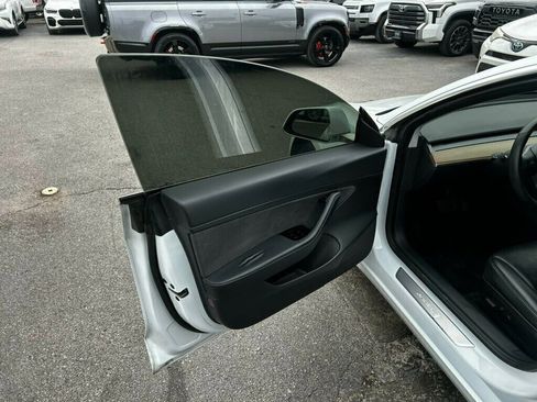 Used 2020 Tesla Model 3 image 10