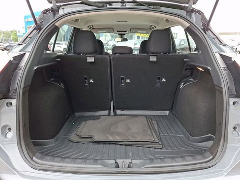 Used 2023 Nissan Kicks SR FWD image 27