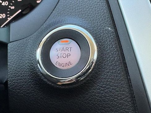 Used 2017 Nissan Altima 2.5 SR w/ Midnight Edition Package image 13