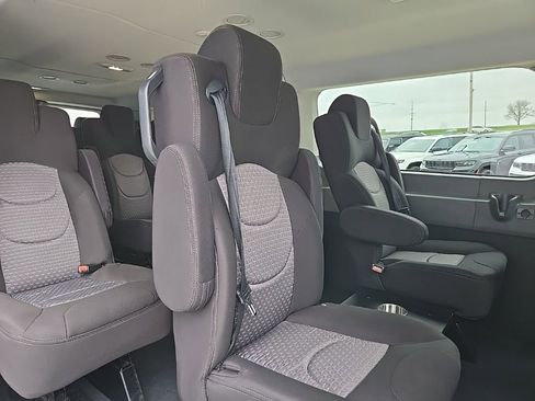 Used 2023 Ford Transit 350 XLT RWD image 71
