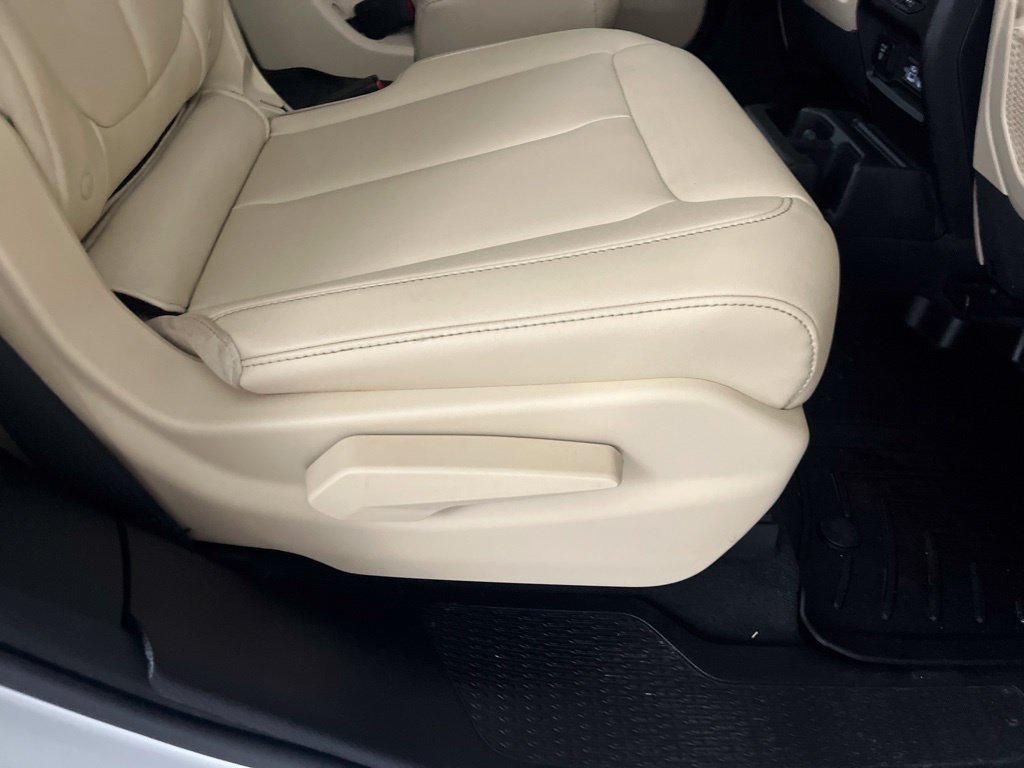 Used 2024 Jeep Grand Cherokee L Limited AWD/4WD image 60