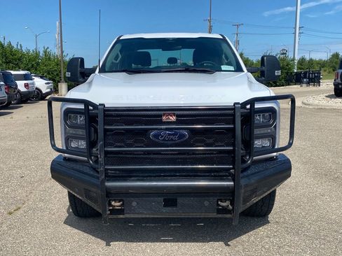 Used 2023 Ford F250 XL w/ STX Appearance Package AWD/4WD image 9