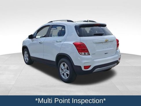 Used 2020 Chevrolet Trax LT w/ LT Convenience Package FWD image 5