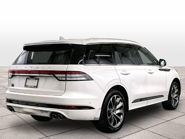 Used 2021 Lincoln Aviator Grand Touring w/ Equipment Group 301A AWD/4WD image 11