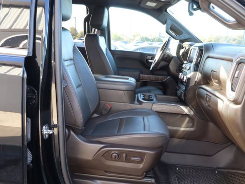 Used 2022 GMC Sierra 1500 Denali w/ Denali Premium Package image 32