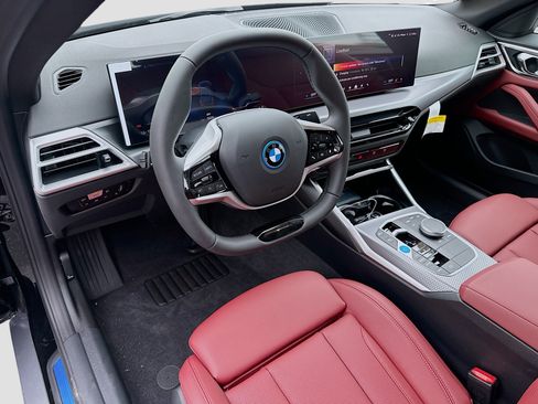 Used 2025 BMW i4 eDrive40 RWD image 7