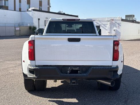 Used 2024 Chevrolet Silverado 3500 W/T image 4