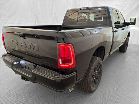 Used 2025 RAM 2500 Big Horn AWD/4WD image 7