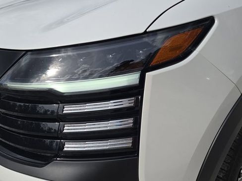 New 2026 Nissan Kicks SV w/ Cold Weather Package image 10