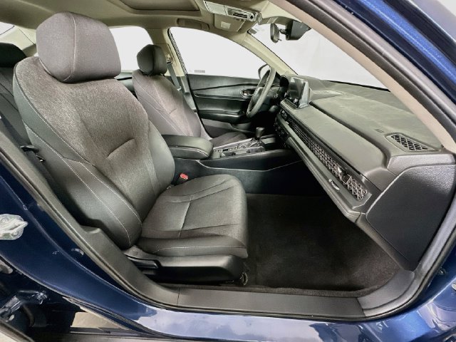 Used 2024 Honda Accord EX image 5