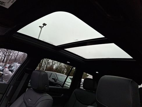 Used 2025 Cadillac XT6 Sport w/ LPO, Red Accent Package image 16