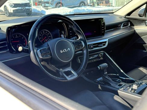Certified 2023 Kia K5 EX w/ EX Premium Package image 10