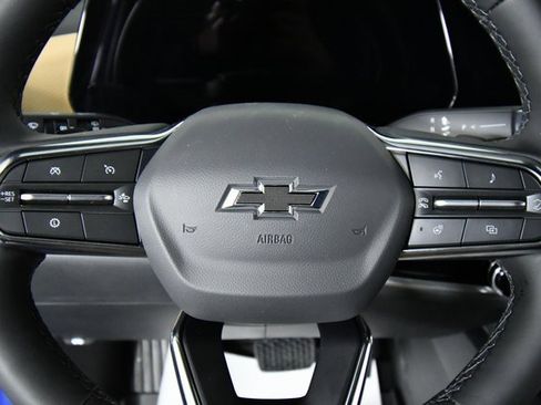 New 2026 Chevrolet Equinox ACTIV w/ LPO, Floor Liner Package image 2