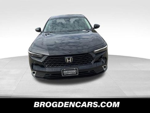 New 2025 Honda Accord Touring image 8