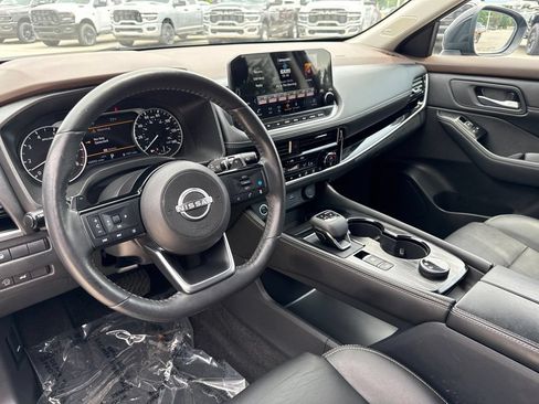 Used 2023 Nissan Rogue SL w/ SL Premium Package AWD/4WD image 2