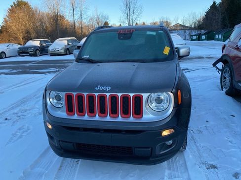 Used 2018 Jeep Renegade Limited w/ UConnect 8.4 Nav Group image 6
