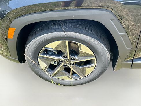 New 2026 Hyundai Tucson SEL FWD image 24