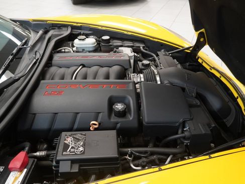 Used 2011 Chevrolet Corvette Grand Sport RWD image 31