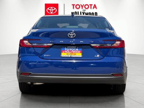 New 2026 Toyota Camry LE w/ Convenience Package FWD image 5