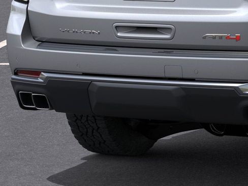 New 2026 GMC Yukon AT4 AWD/4WD image 15
