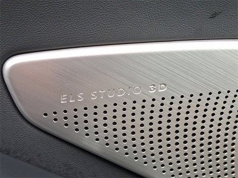 Certified 2025 Acura RDX SH-AWD w/ Advance Package image 28