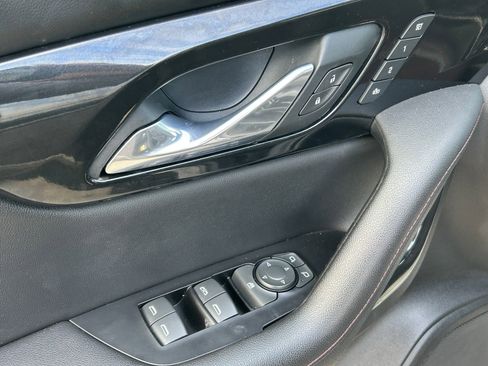 Used 2021 Chevrolet Blazer RS w/ Enhanced Convenience Package image 10