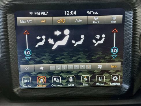 Used 2021 Jeep Wrangler Sport AWD/4WD image 18