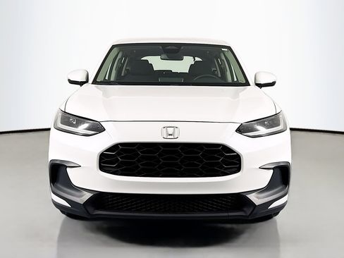 Certified 2023 Honda HR-V LX image 2