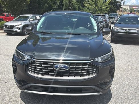Used 2025 Ford Escape Active AWD/4WD image 3