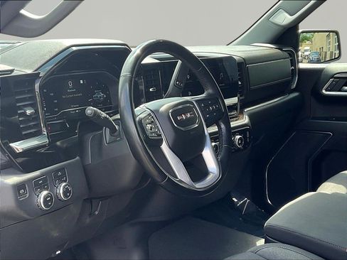 Used 2023 GMC Sierra 1500 SLE AWD/4WD image 17
