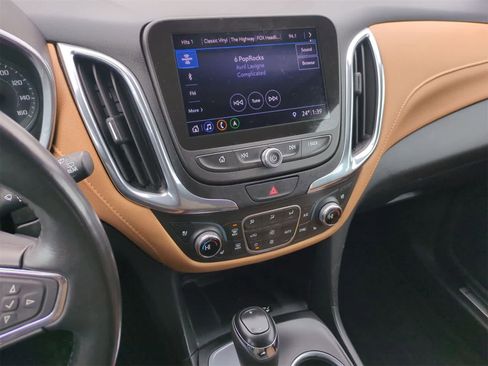 Used 2020 Chevrolet Equinox Premier image 28
