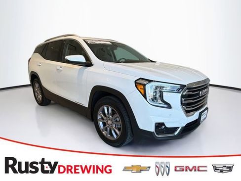 Certified 2022 GMC Terrain SLT w/ Infotainment Package II image 1