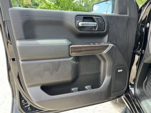 Used 2020 Chevrolet Silverado 1500 LT Trail Boss AWD/4WD image 23