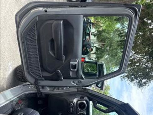 Used 2021 Jeep Wrangler Sport AWD/4WD image 17