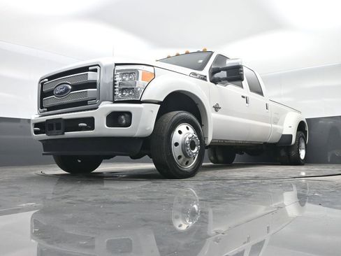 Used 2016 Ford F450 Platinum image 25