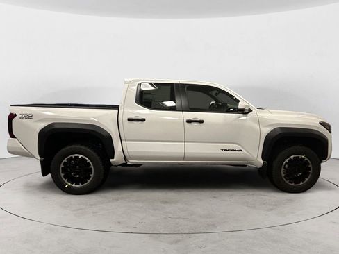 New 2026 Toyota Tacoma TRD Off-Road AWD/4WD image 6