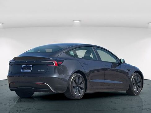 Used 2025 Tesla Model 3 Long Range image 7