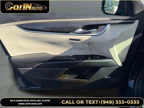 Used 2014 Cadillac XTS Platinum AWD/4WD image 16