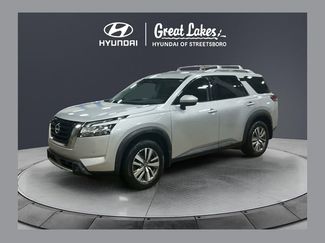 Used 2022 Nissan Pathfinder SL AWD/4WD video 1