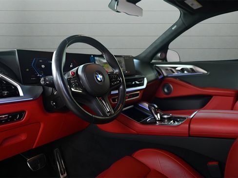 Used 2023 BMW XM image 23