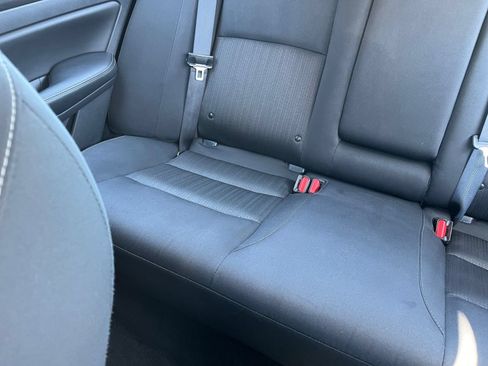 Used 2025 Nissan Altima 2.5 SV FWD image 40