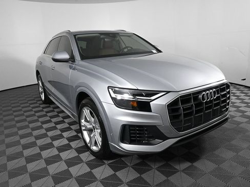 Used 2022 Audi Q8 Premium w/ Convenience Package image 23