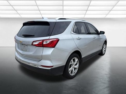 Used 2019 Chevrolet Equinox Premier FWD image 3