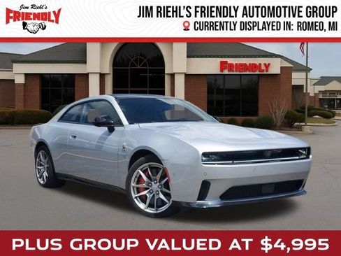 Used 2024 Dodge Charger Daytona Scat Pack w/ Plus Group AWD/4WD image 1