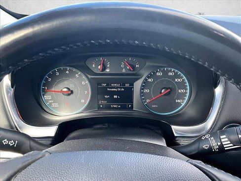 Used 2020 Chevrolet Traverse LT image 20