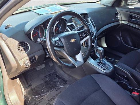 Used 2014 Chevrolet Cruze Eco image 10
