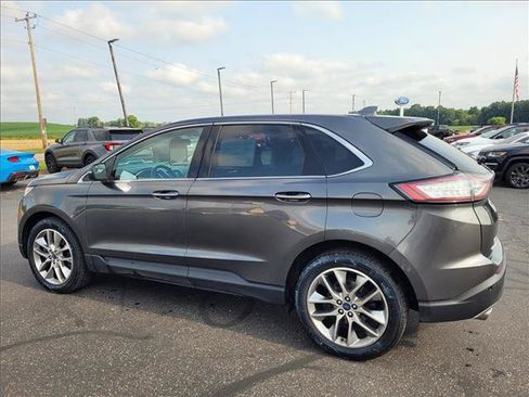 Certified 2018 Ford Edge Titanium w/ Equipment Group 301A AWD/4WD image 9
