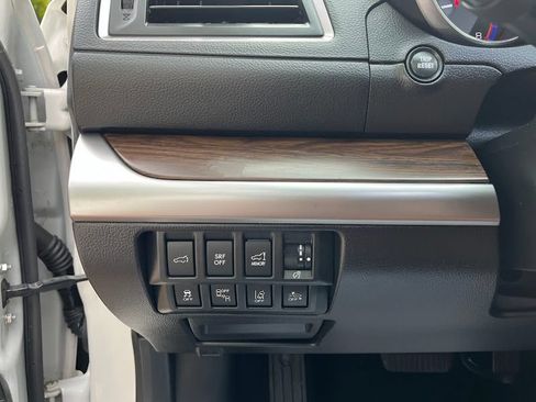 Used 2017 Subaru Outback 3.6R Touring w/ Protection Package #1 AWD/4WD image 11