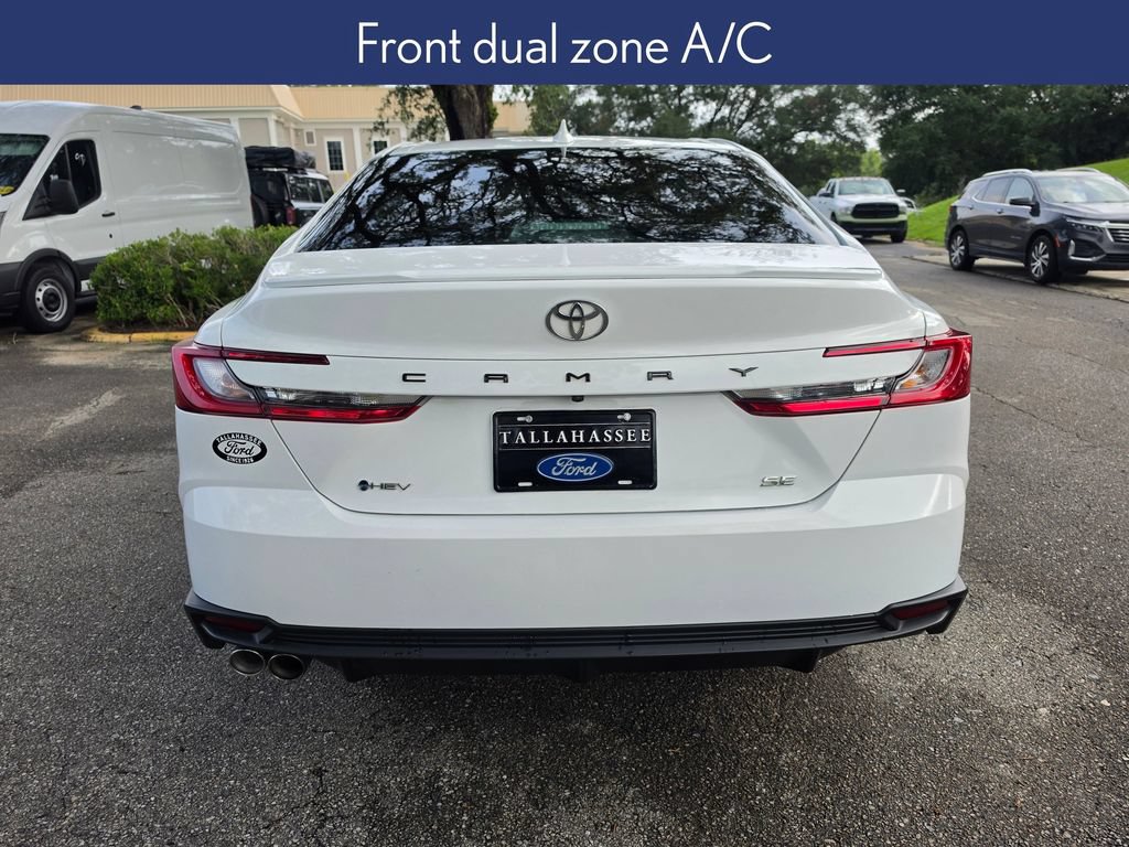 Used 2025 Toyota Camry SE w/ Convenience Package FWD image 3